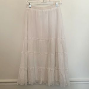 Denim & Co long white skirt . Size L
